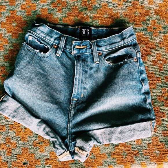 Urban Outfitters Pants - High rise urban outfitters shorts